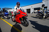 anglesey-no-limits-trackday;anglesey-photographs;anglesey-trackday-photographs;enduro-digital-images;event-digital-images;eventdigitalimages;no-limits-trackdays;peter-wileman-photography;racing-digital-images;trac-mon;trackday-digital-images;trackday-photos;ty-croes